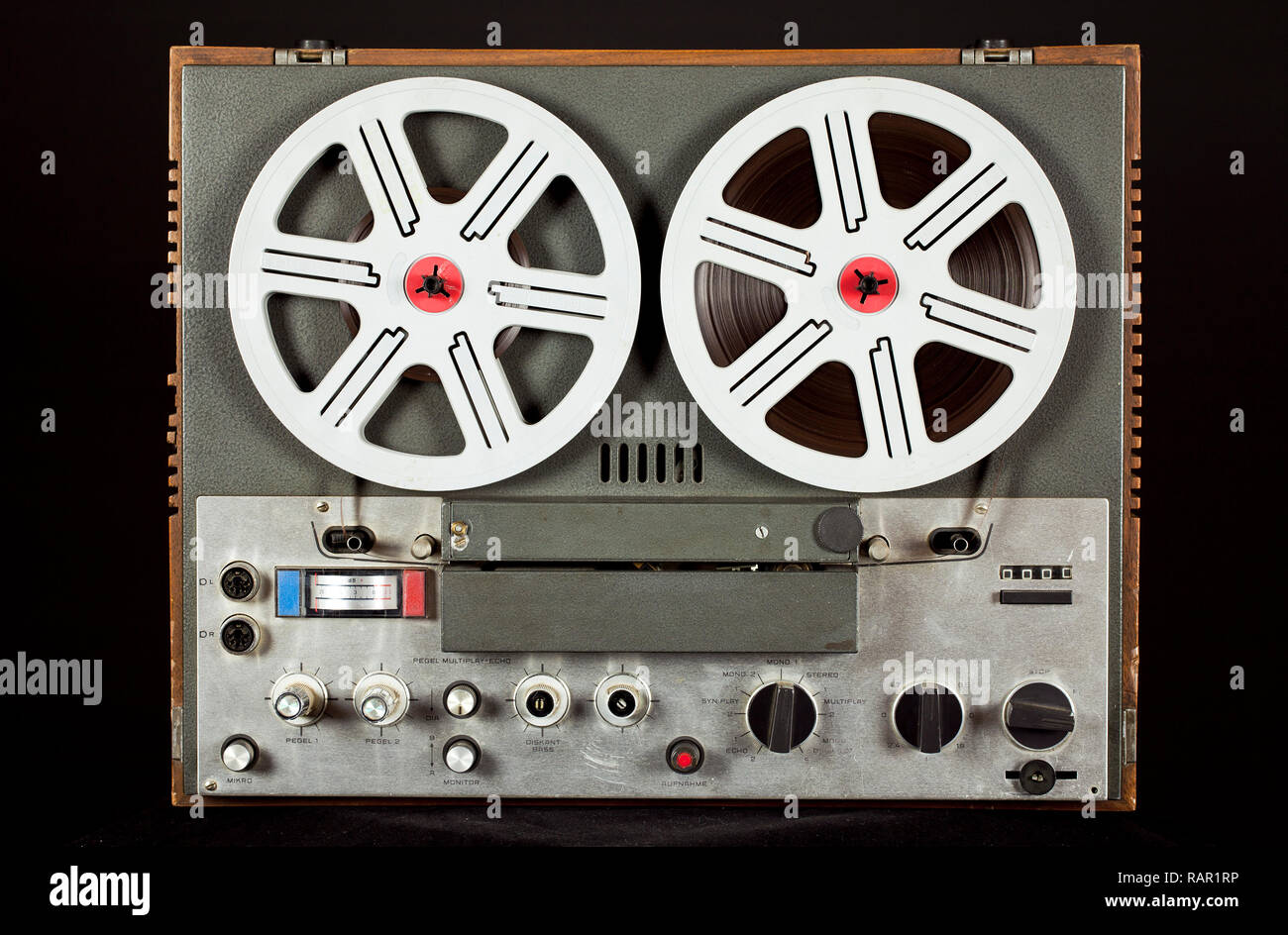 Tape Recorder 1970s High Resolution Stock Photography and Images Alamy