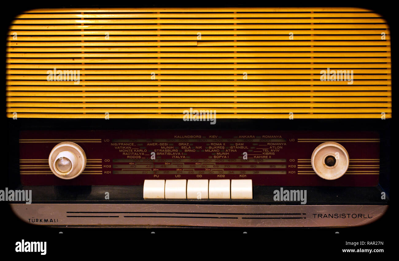 Retro Vintage Old Radio Nostalgia Object Photo Stock Photo - Alamy
