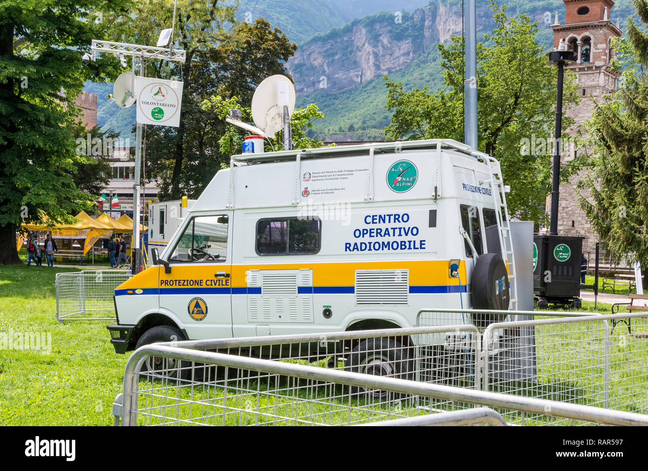 THE ITALIAN CIVIL PROTECTION:The functions of civil protection: prediction and forecasting, preparedness, management of emergency. analysis laboratory. Stock Photo