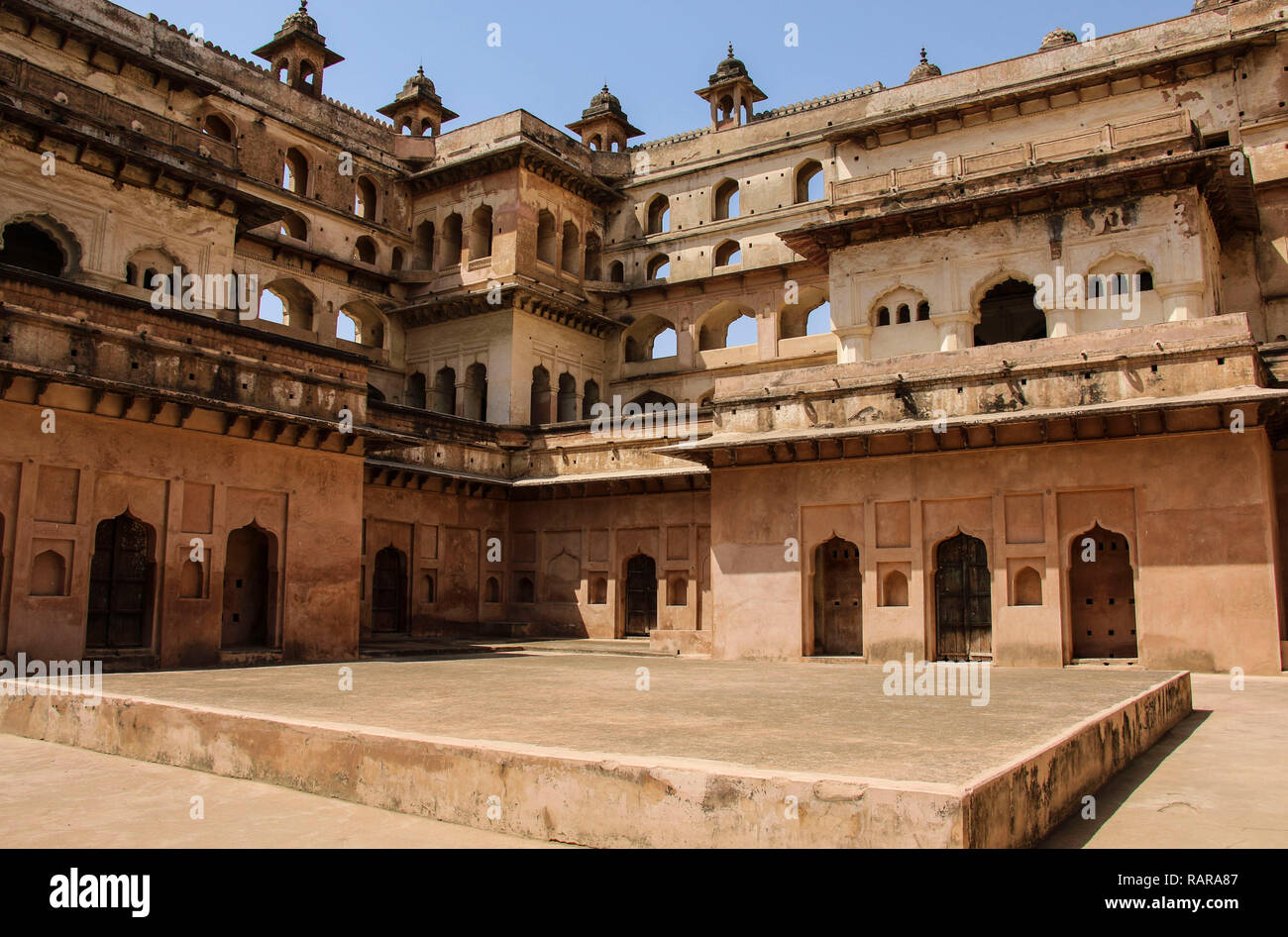Orchha fort (Jahangir Mahal), Orchha, Madhya Pradesh, India Stock Photo