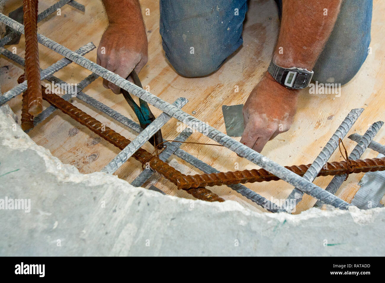 Rebar lap splices hires stock photography and images Alamy