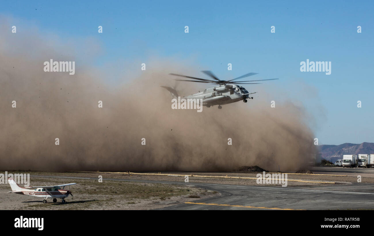 A CH-53E helicopter with Marine Heavy Helicopter Squadron (HMH) 361 prepares to land at the Airport in the Sky on Catalina Island, California, Jan. 3. The Airport in the Sky project is a strategic training opportunity and allows a rare collaboration that benefits both the Marine Corps and the Catalina Island Conservancy. (U.S. Marine Corps photo by Cpl. Samuel Ruiz) Stock Photo