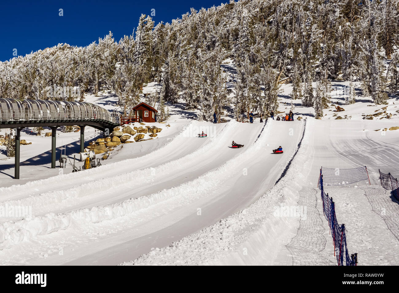 Lake tahoe winter tubing hires stock photography and images Alamy