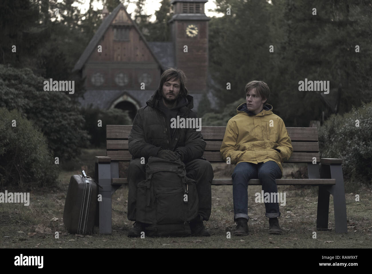 Andreas Pietschmann, Louis Hofmann, 'Dark' Season 1 (2017)  Credit: Netflix / The Hollywood Archive Stock Photo