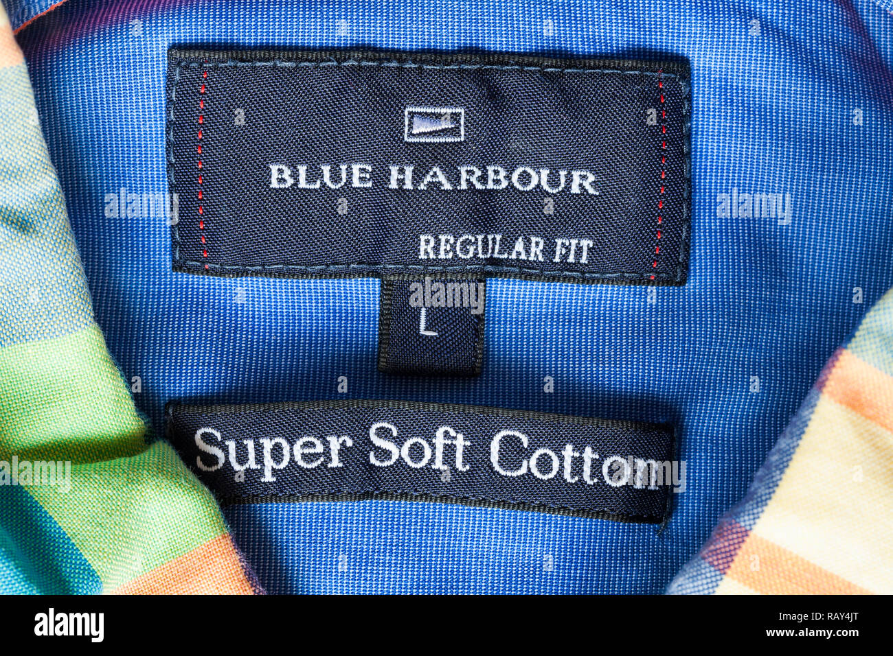 Blue Harbour label in mans Super Soft Cotton Regular Fit shirt size L large  Stock Photo - Alamy