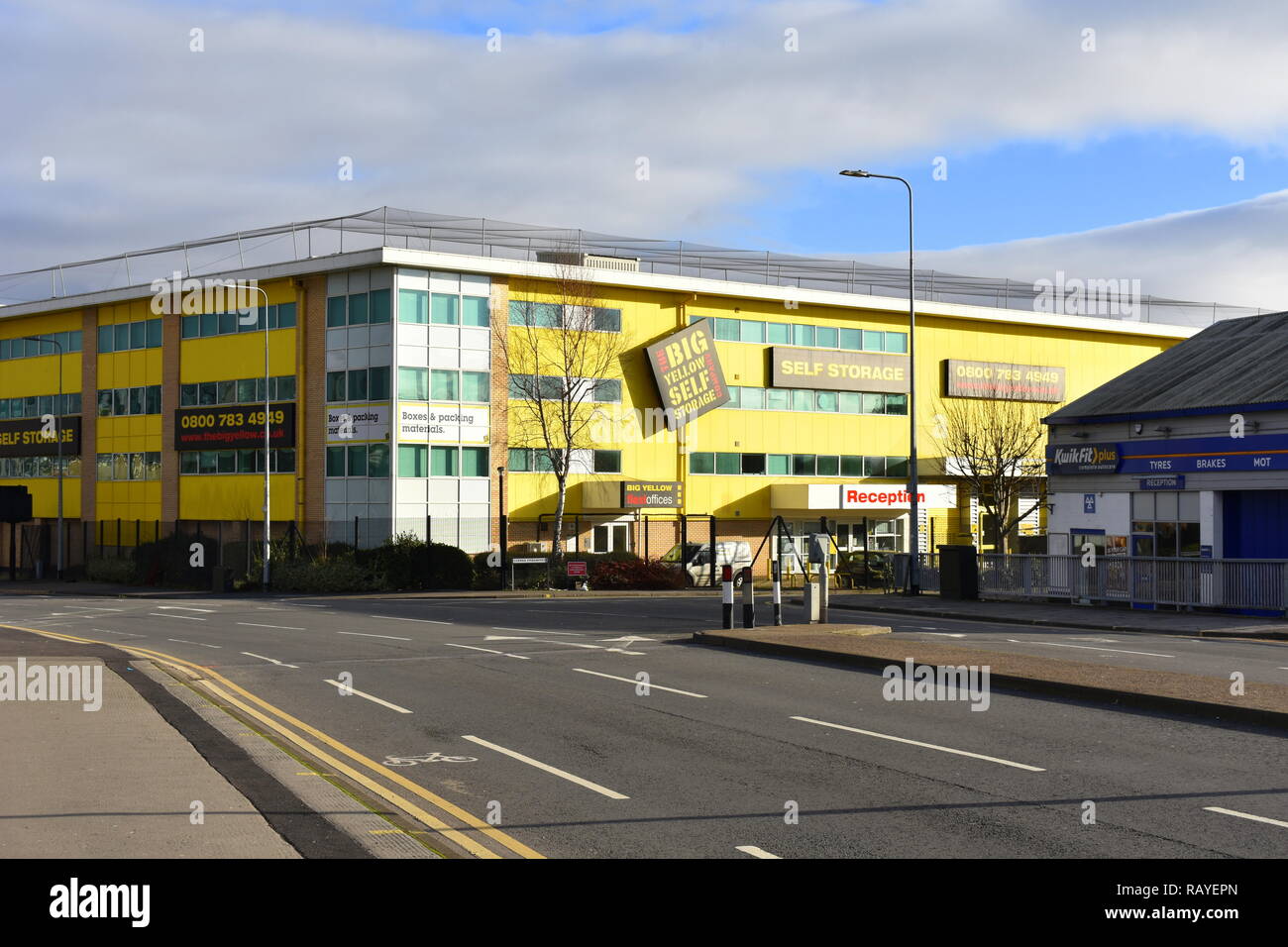 Cardiff storage hires stock photography and images Alamy