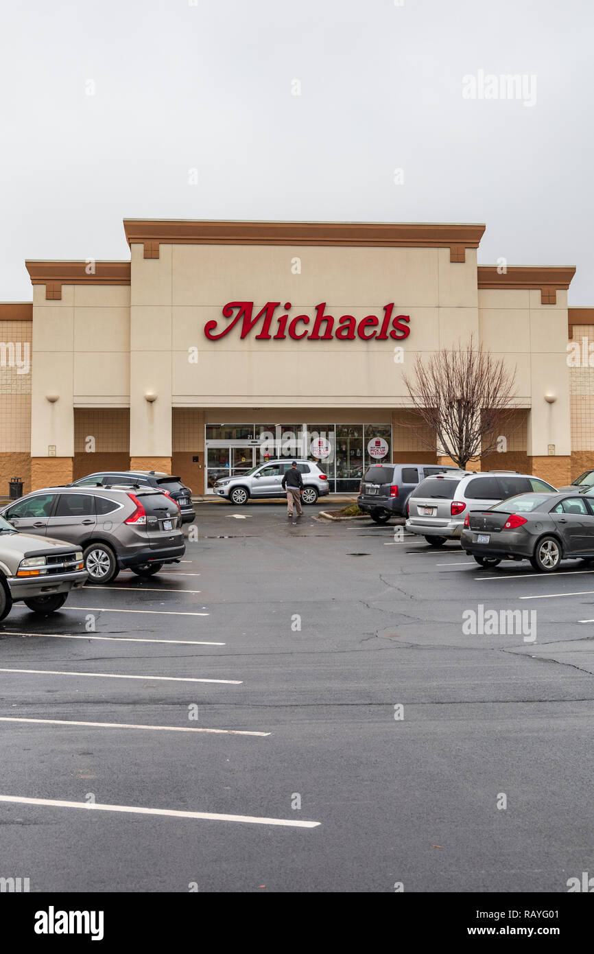 Michael's Arts and Crafts Store, NYC Stock Photo - Alamy