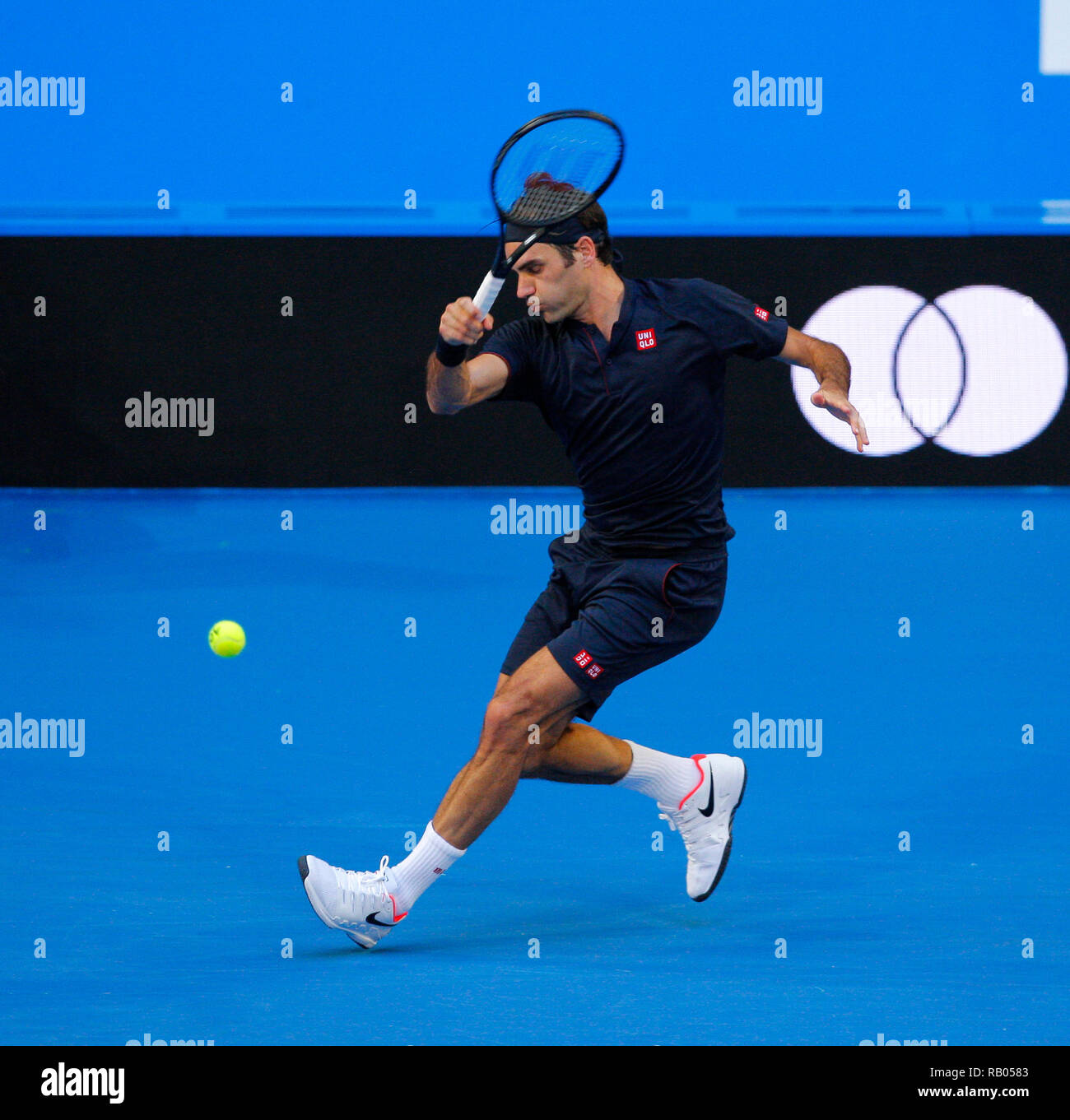 RAC Arena, Perth, Australia. 5th Jan, 2019. Hopman Cup Tennis, sponsored by  Mastercard; Roger Federer of Team Switzerland plays a forehand shot against  Alexander Zverev of Team Germany during the Final Credit: