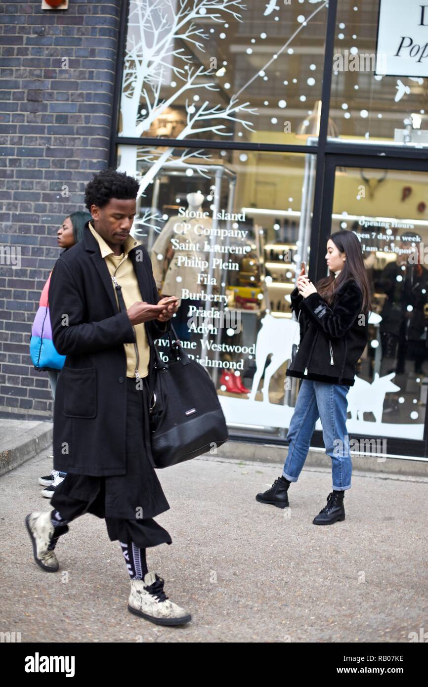 London, UK. 5th Jan 2019. London Fashion Week Men's.Street Style- London Fashion Week Men's , 5th January 2019- UK Credit: sherion mullings/Alamy Live News Stock Photo