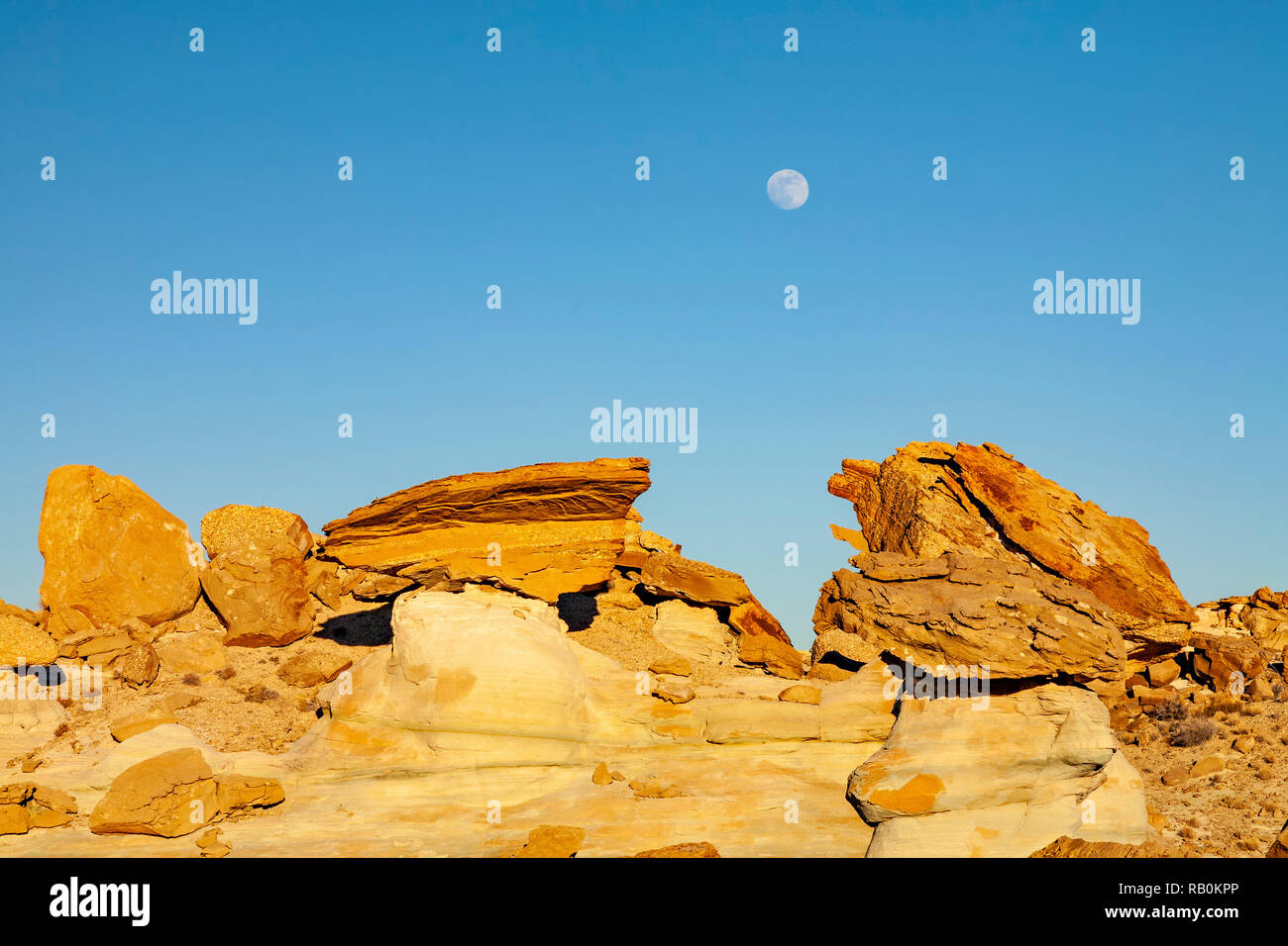 Split sandstone hi-res stock photography and images - Alamy
