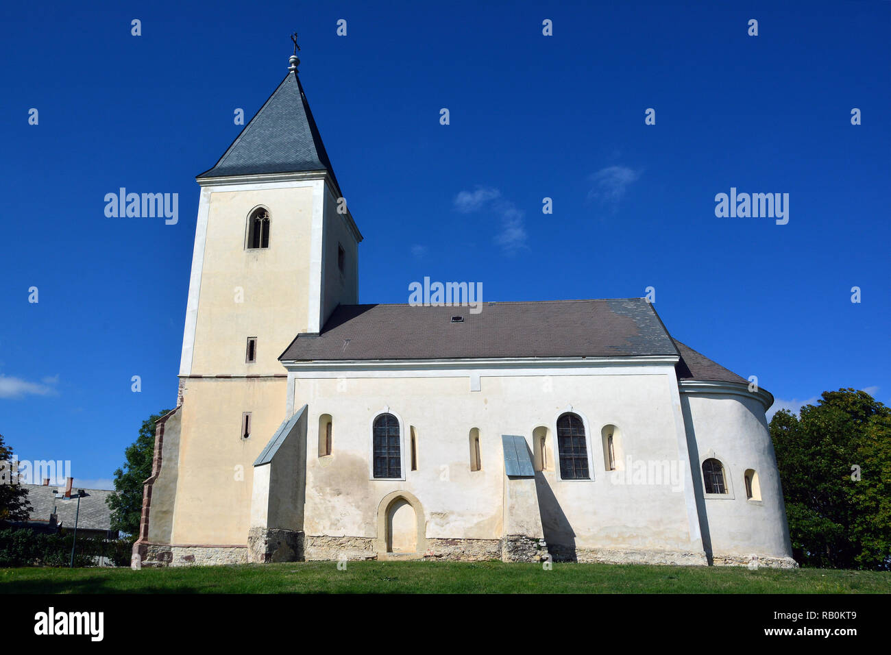 13th century St. Stephen Roman Catholic Church in Szentkirályszabadja ...