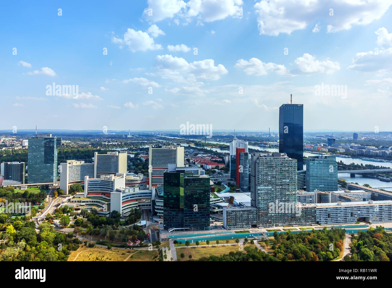 Modern Architecture Of Vienna In Donau City A New Business Dist Stock Photo Alamy