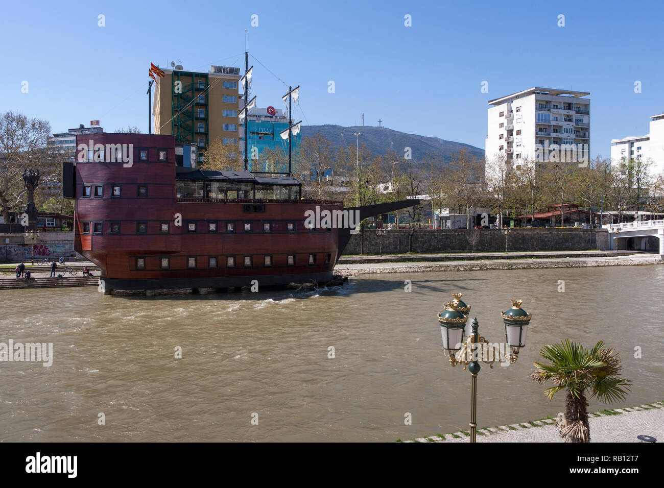 Skopje, Vardar River, Macedonia Stock Photo Alamy