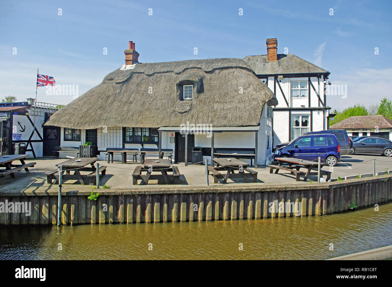 Anchor Pub, Yalding, River Medway, Kent Stock Photo Alamy