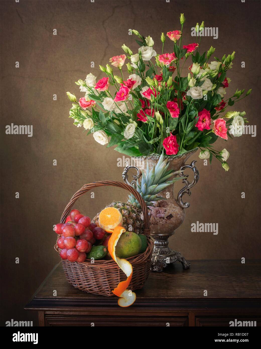 Still life with bouquet of flowers Stock Photo - Alamy