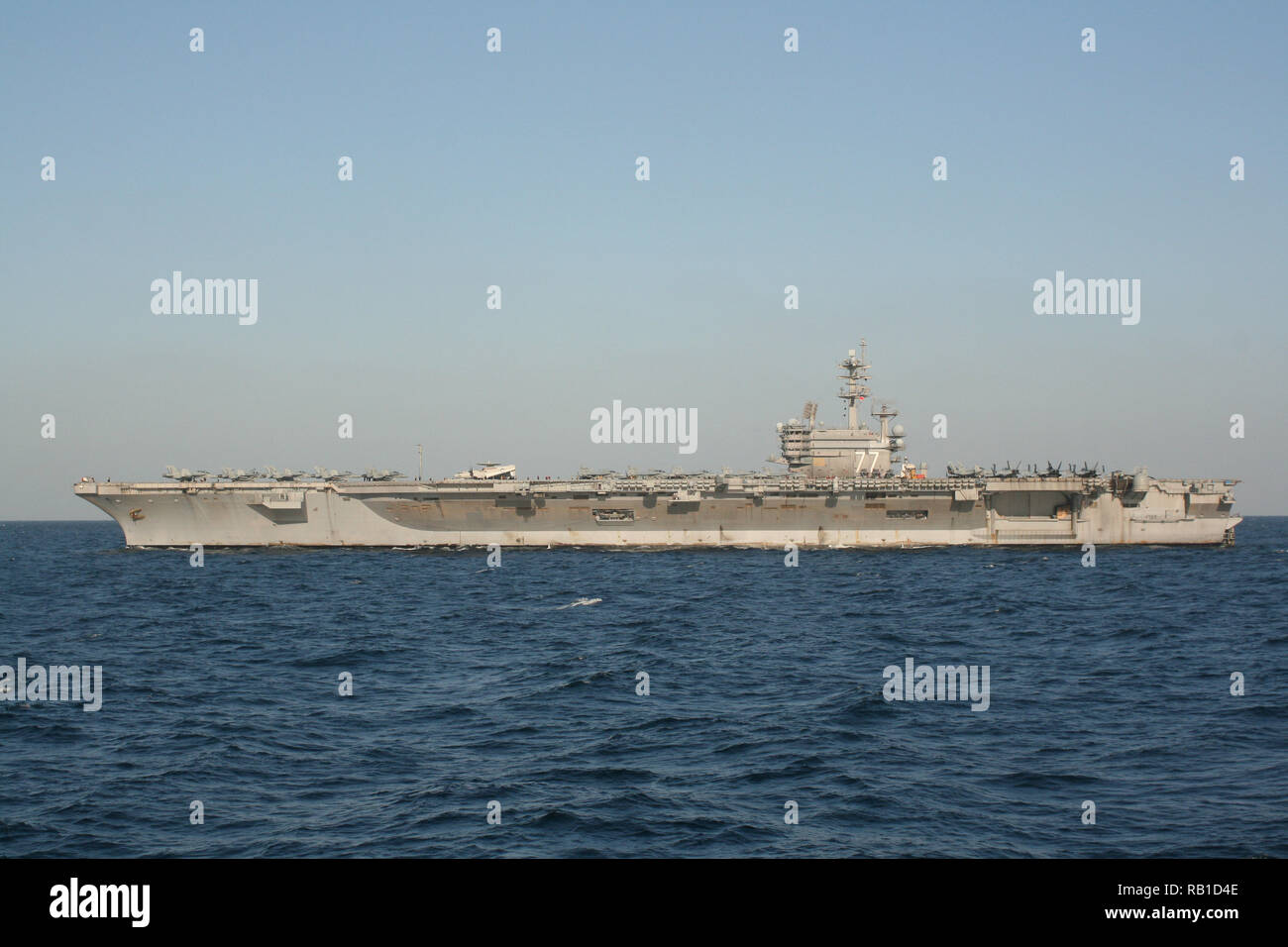 Military police exercise hi-res stock photography and images - Alamy