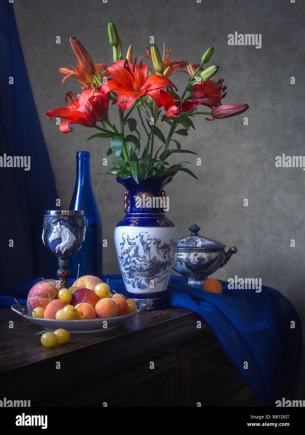 Still life with lush bouquet of lily flowers Stock Photo - Alamy