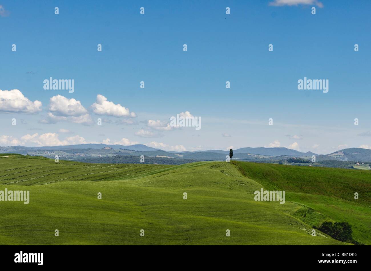 Verdant hills hi-res stock photography and images - Alamy