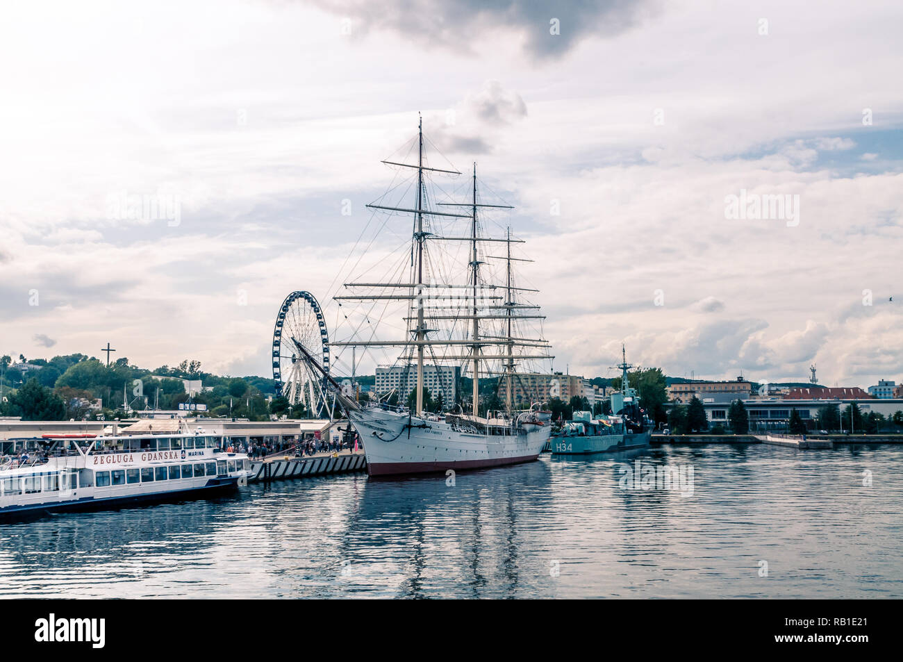 Gdynia, Poland, August 25, 2018; Sail frigate 'Dar Pomorza' and warship 'Blyslawica' destroyer from II WW period docked at wharf. Stock Photo