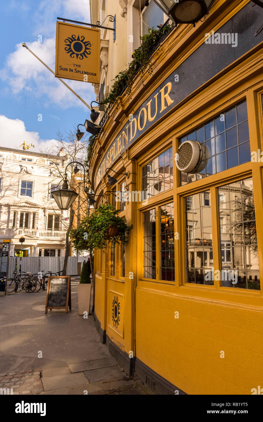 Portobello Market, Notting Hill, London Stock Photo Alamy