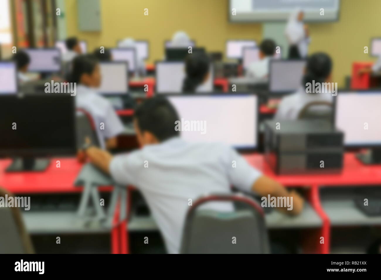 focus blur, the student with teacher learning business technology ...