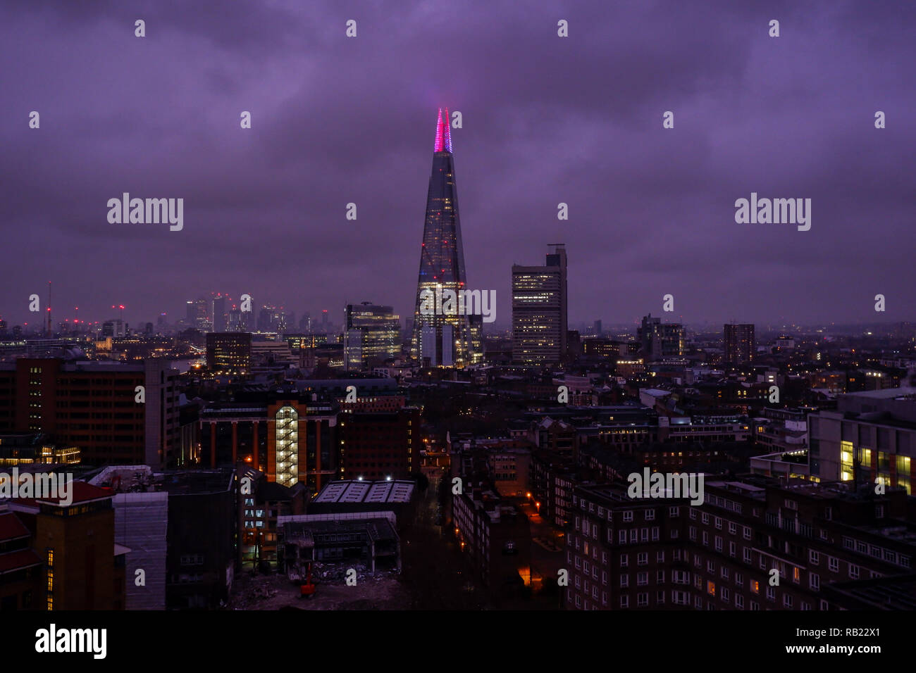 Night london panorama hi-res stock photography and images - Alamy