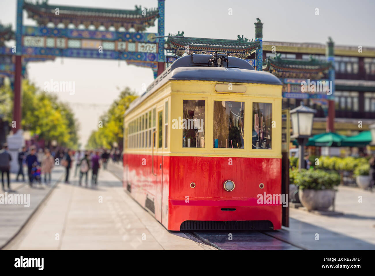 Chinese Outside Street High Resolution Stock Photography and Images Alamy