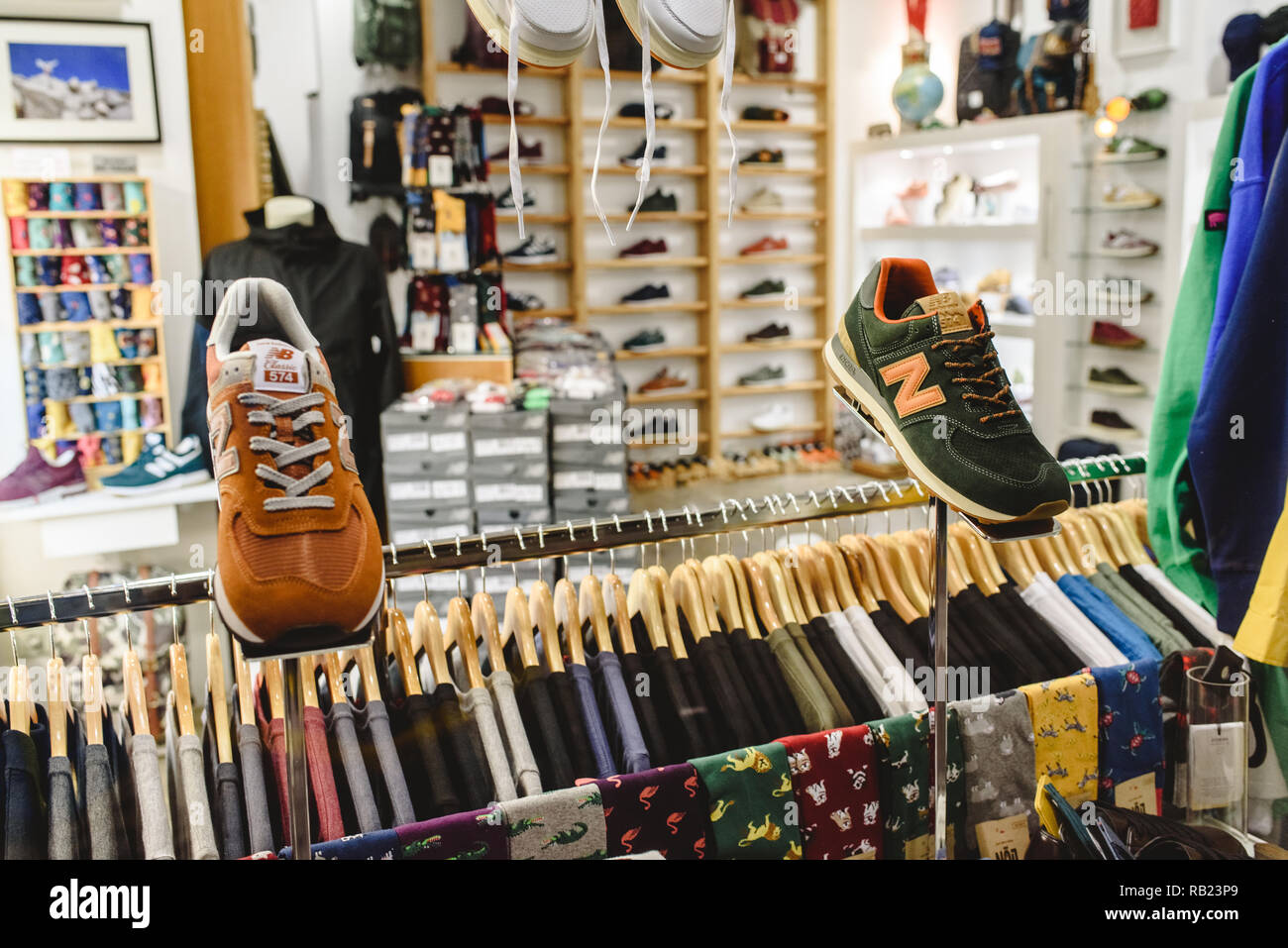 Valencia, Spain - January 2, 2019: New Balance sneakers shown in shop window of a and clothing store on Avenida Colon in Valencia, Spain Stock Photo - Alamy