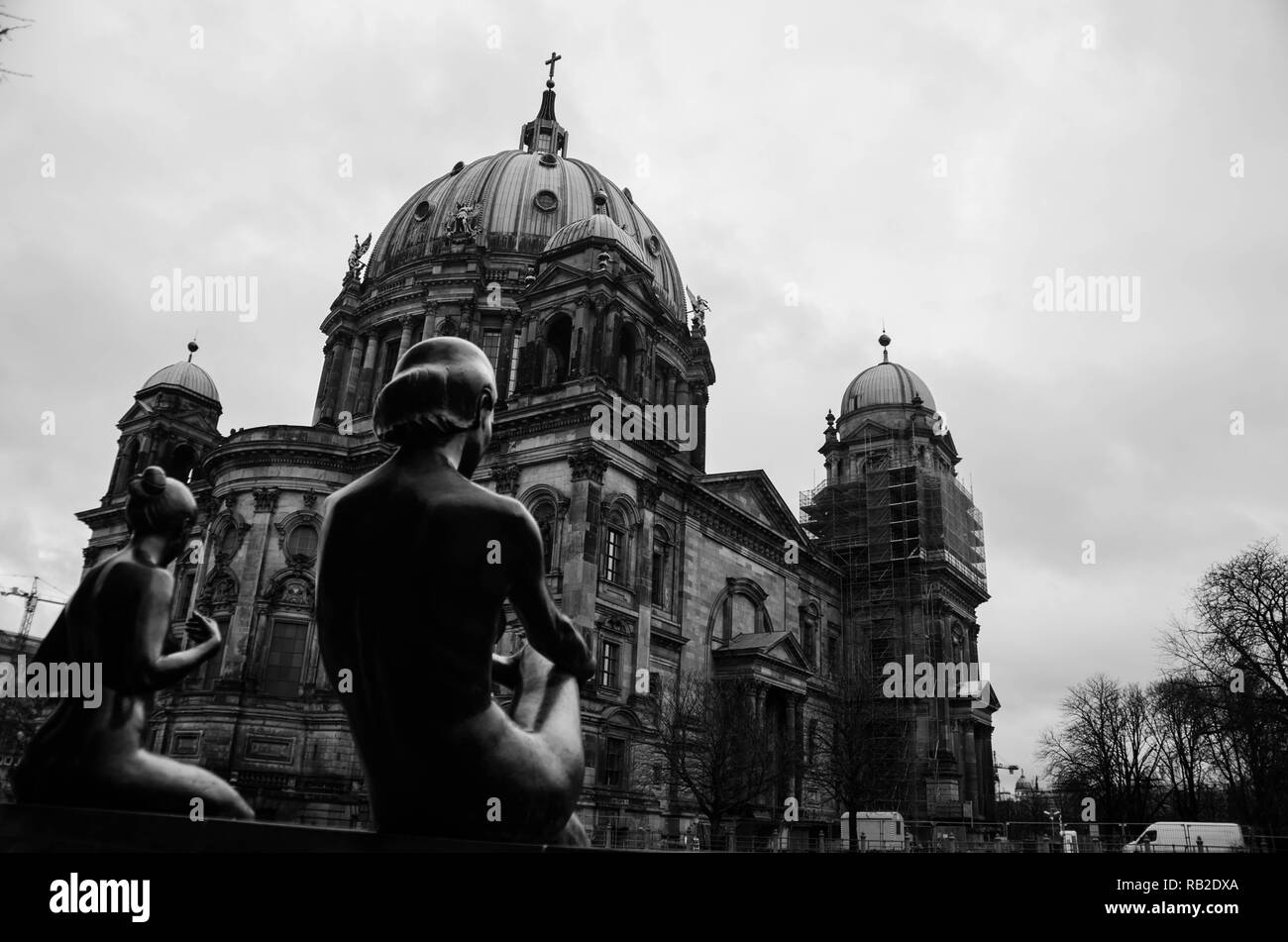 Black and white pic of a sculture near the Berlin Cathedral Stock Photo