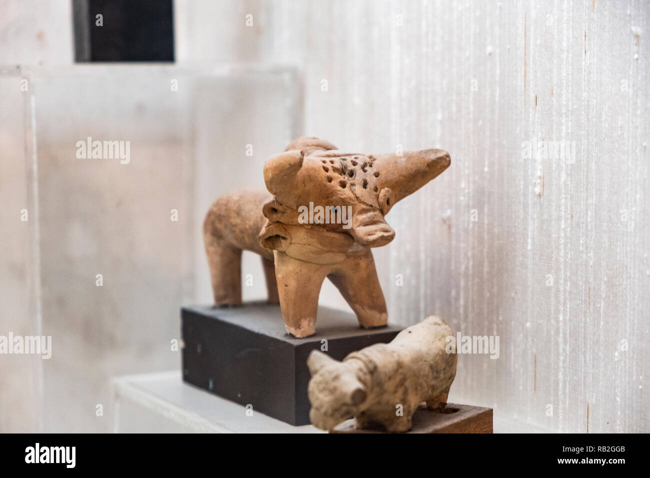 Animal Figurine, Harappa Mohenjo-Daro and Lothal. 2500-2000 BCE. Stock Photo