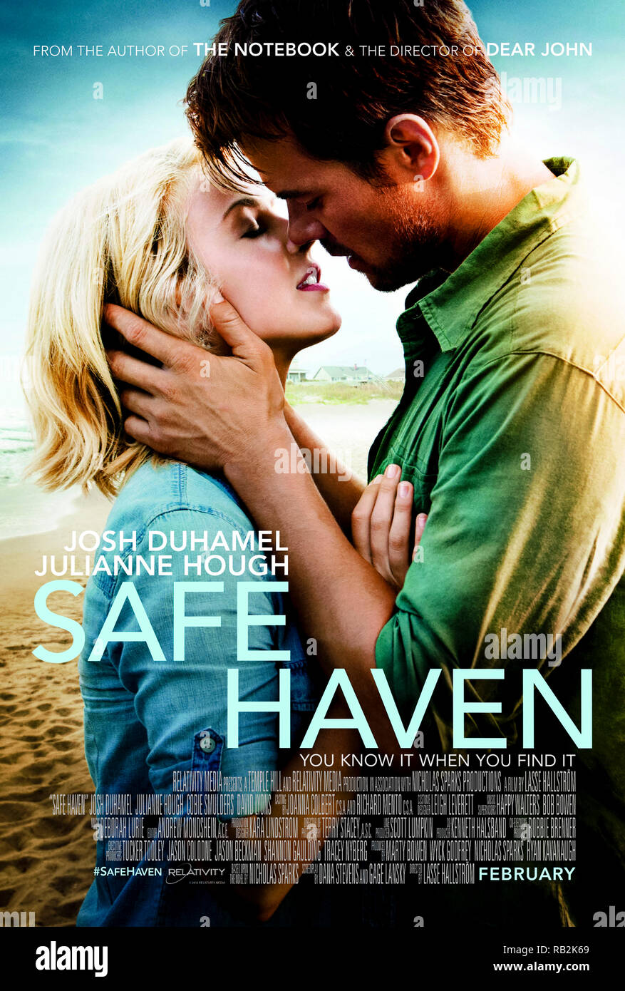 Safe Haven (2013) directed by Lasse Hallström and starring Julianne Hough, Josh Duhamel and Cobie Smulders. A woman trying to escape a traumatic past falls in love whilst on the run. Stock Photo