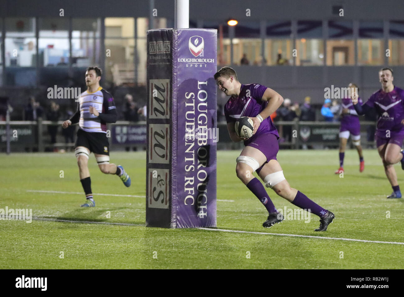 Mens rugby union university sport hi-res stock photography and images ...