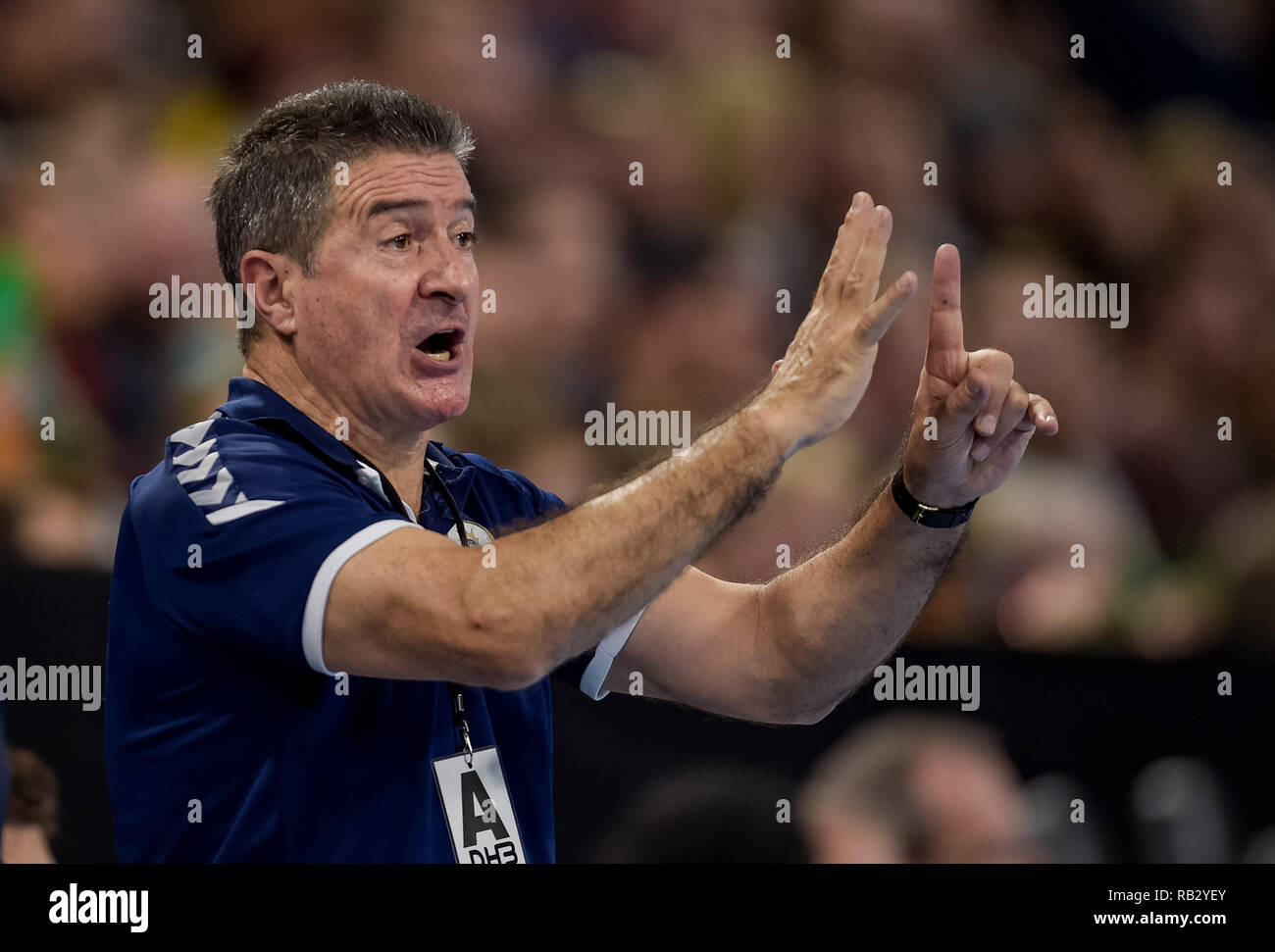Handball coach hi-res stock photography and images - Page 28 - Alamy