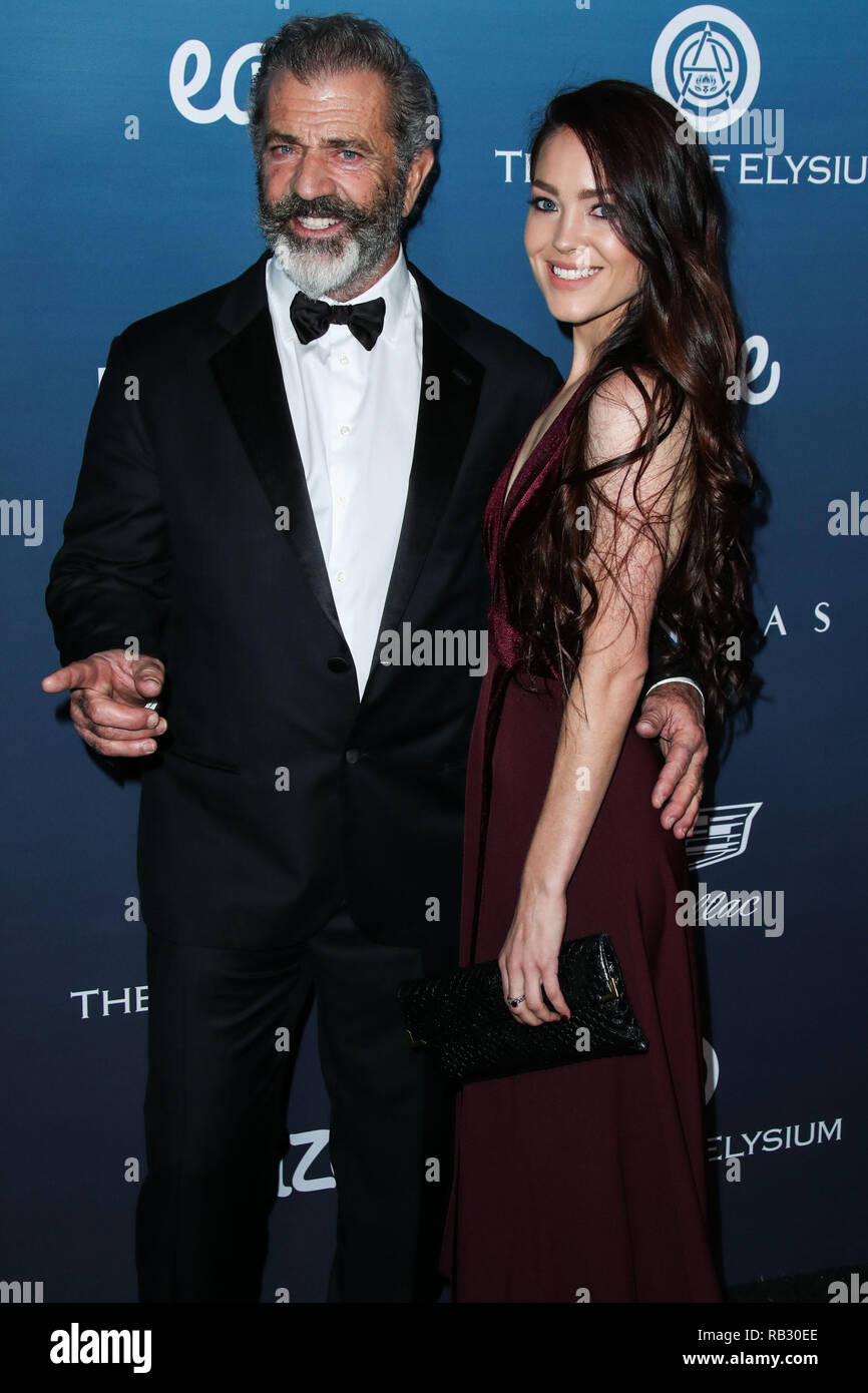 LOS ANGELES, USA JANUARY 05 Actor Mel Gibson and wife Rosalind Ross