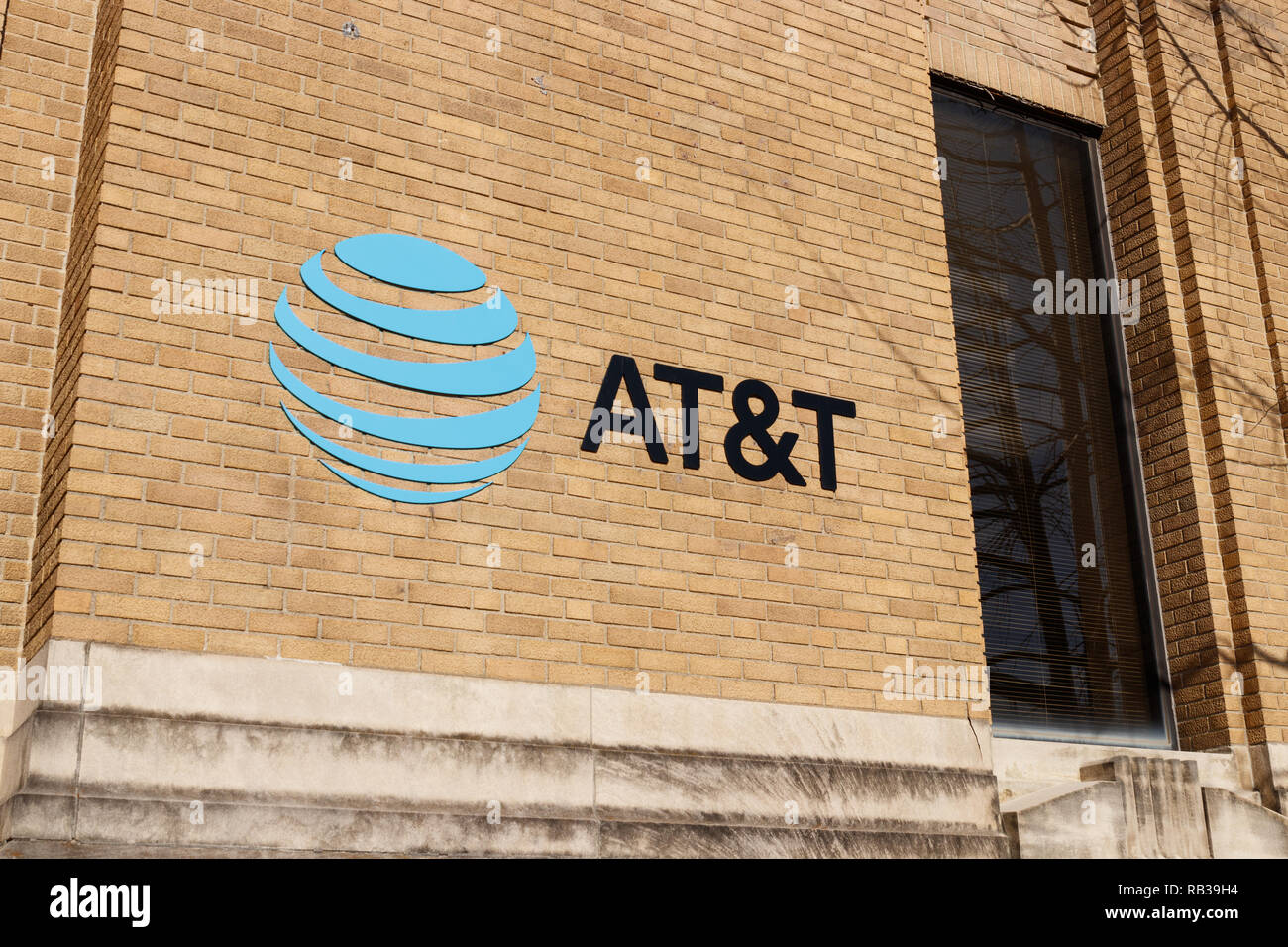 Kokomo - Circa December 2018:  AT&T Mobility Wireless Retail Store. AT&T now offers IPTV, VoIP, Cell Phones and DirecTV II Stock Photo