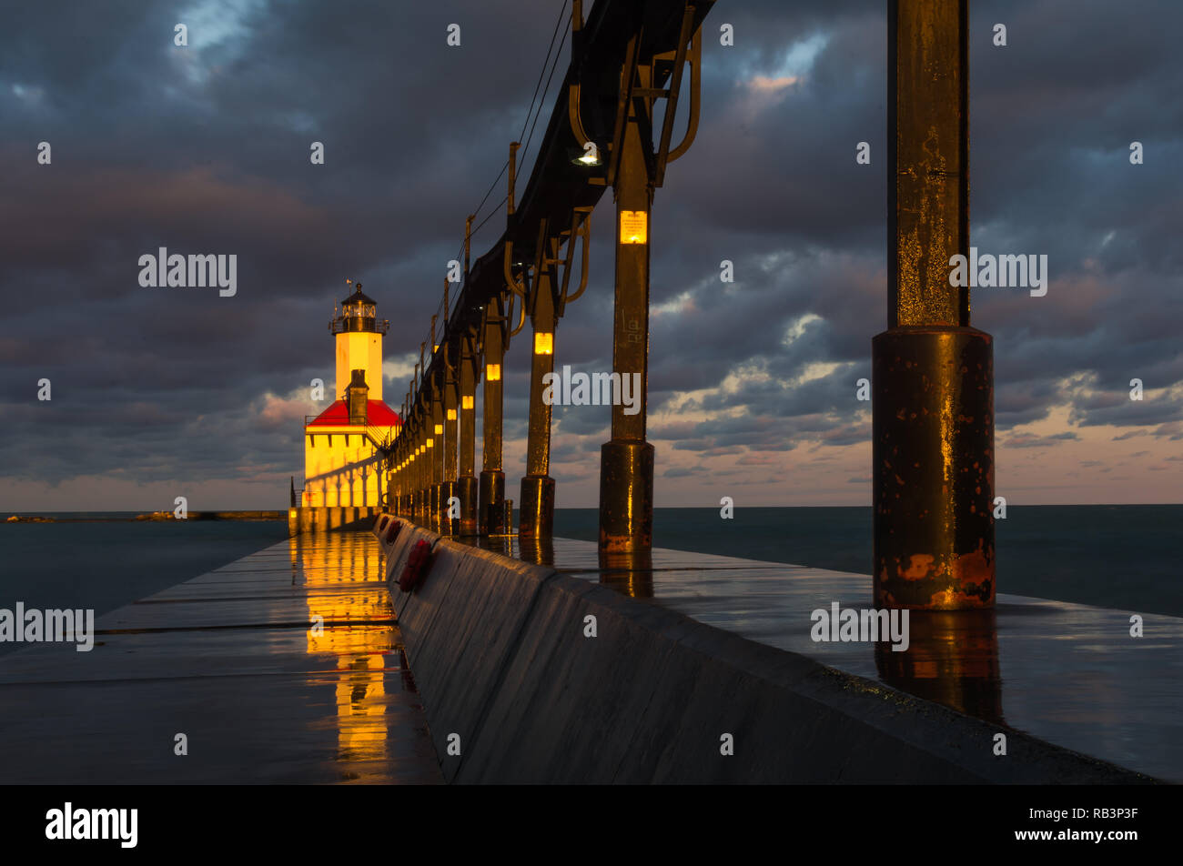 Indiana sunrise hi-res stock photography and images - Alamy