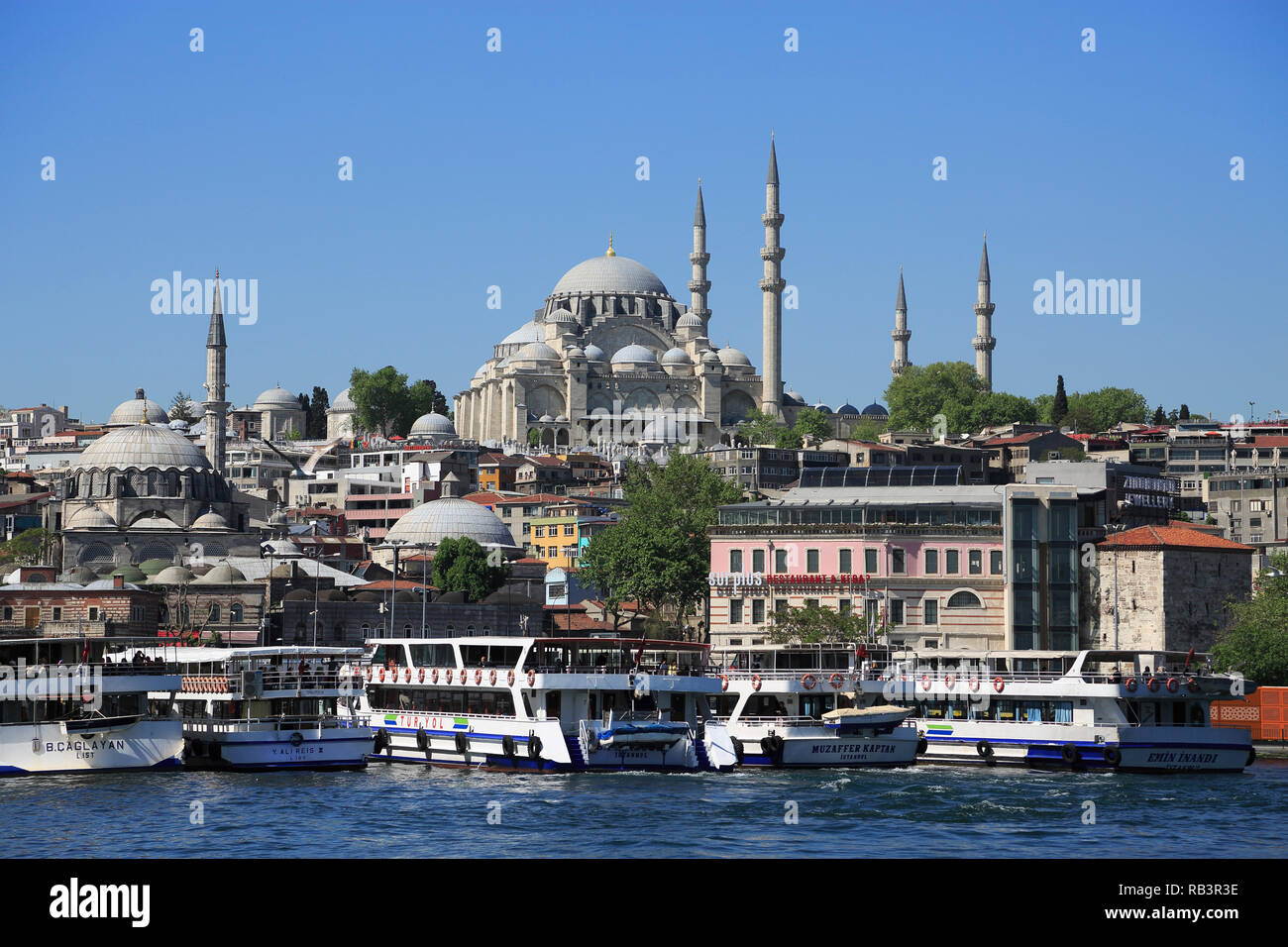 Old City, Suleymaniye Mosque, Eminonu, Golden Horn, Bosphorus, Istanbul, Turkey, Europe Stock Photo