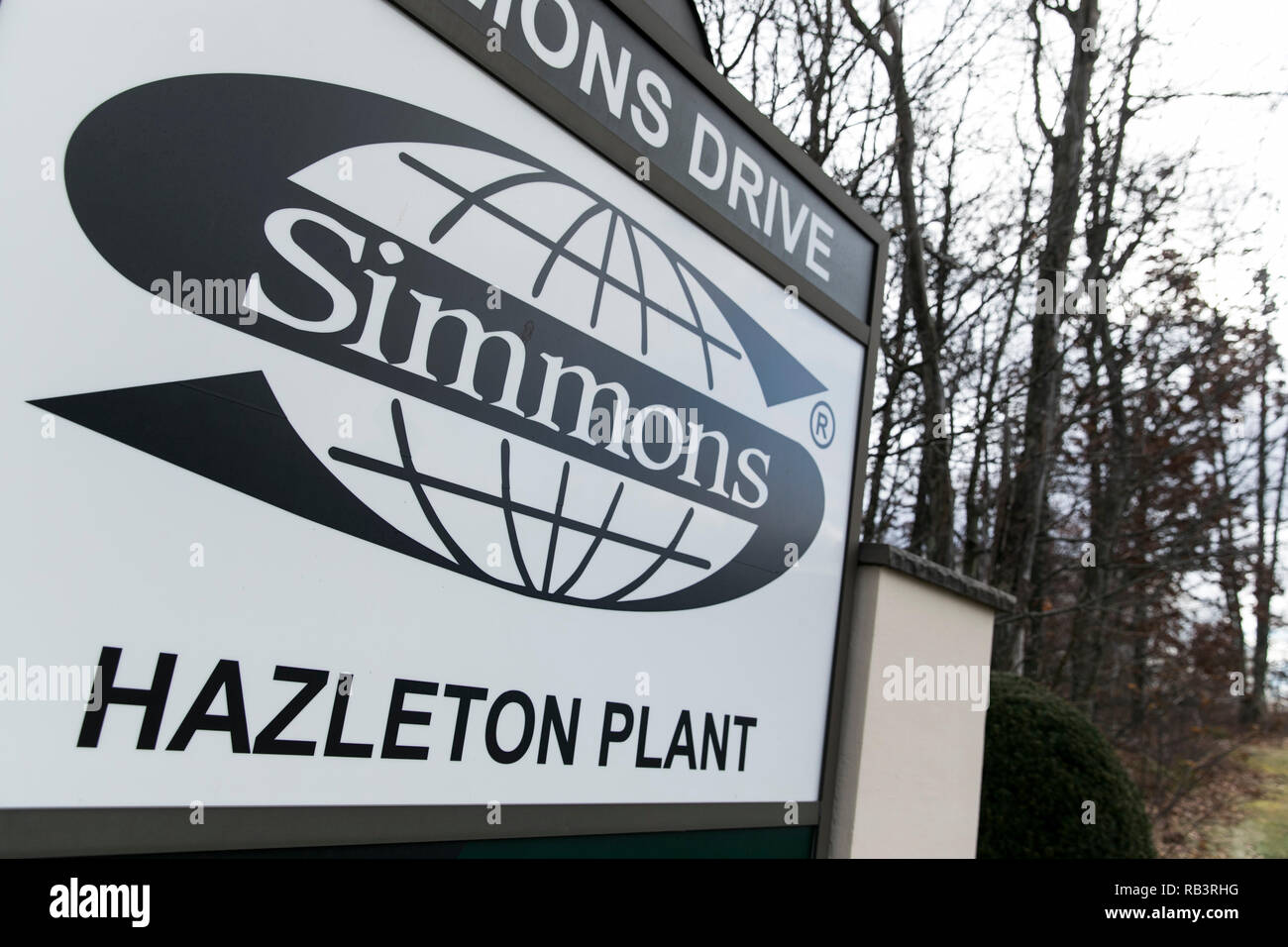 A logo sign outside of a facility occupied by The Simmons Bedding Company in Hazle Township, Pennsylvania, on December 29, 2018. Stock Photo