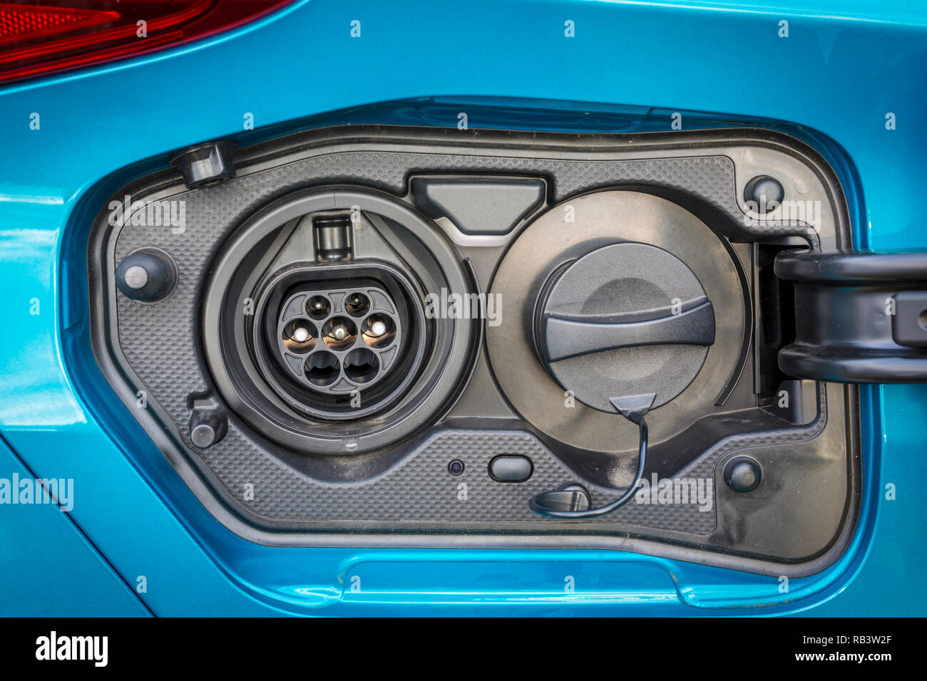 Electric car charging port hi-res stock photography and images - Alamy