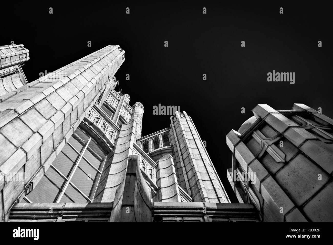 Art deco gothic architecture Black and White Stock Photos & Images - Alamy