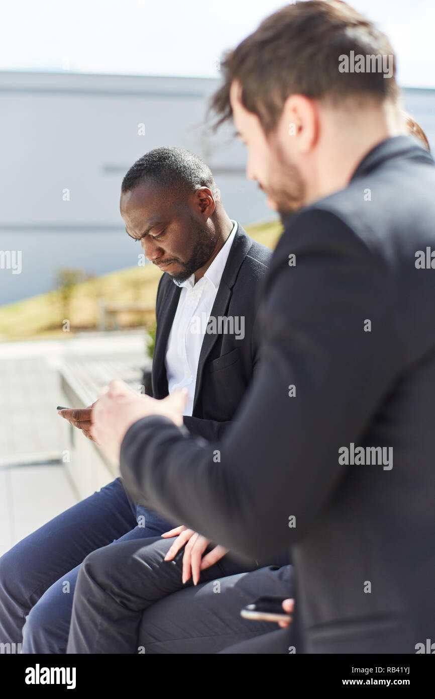 Reading writing text messages hi-res stock photography and images - Alamy