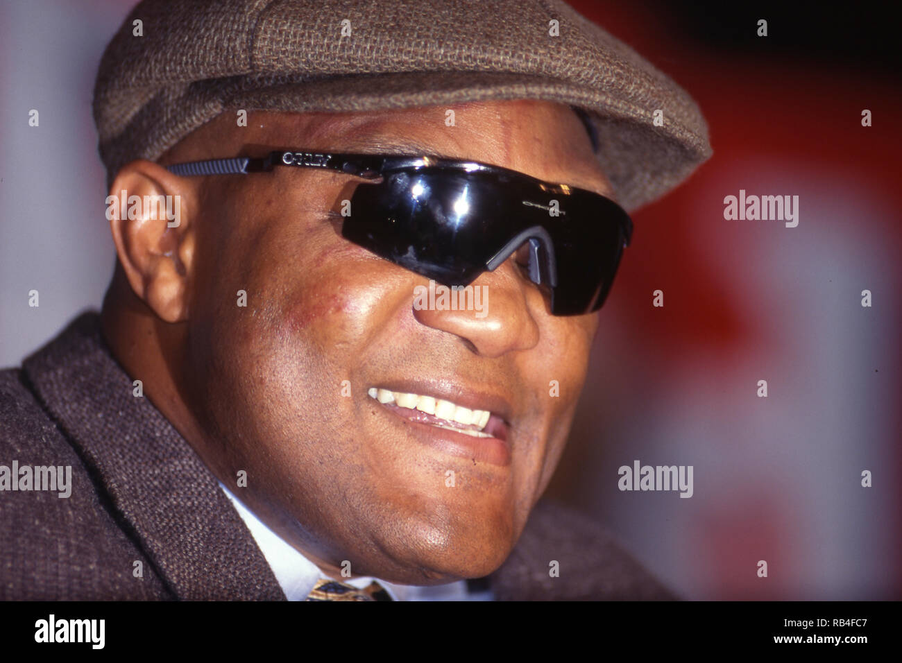 Muelheim, Deutschland. 20th Nov, 2018. George FOREMAN, USA, boxer ...