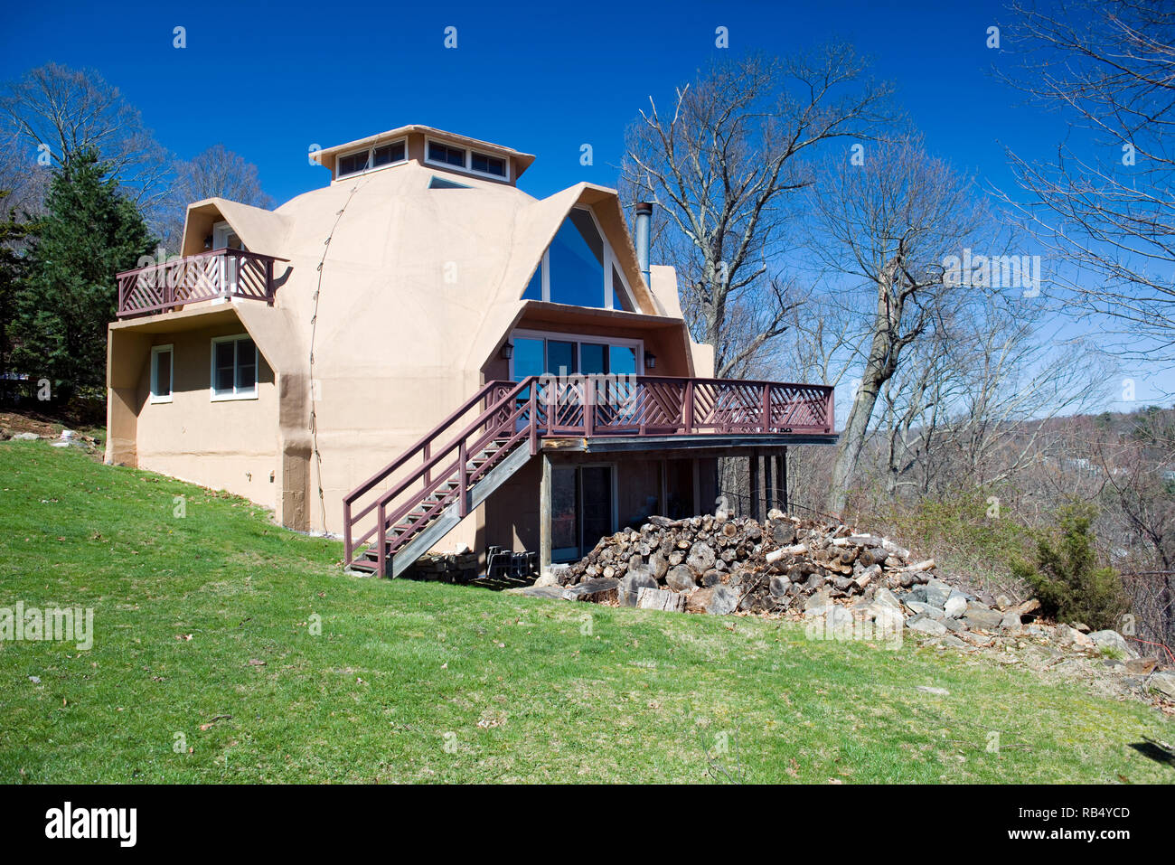 geodesic dome home residential house in suburban setting Stock Photo Alamy
