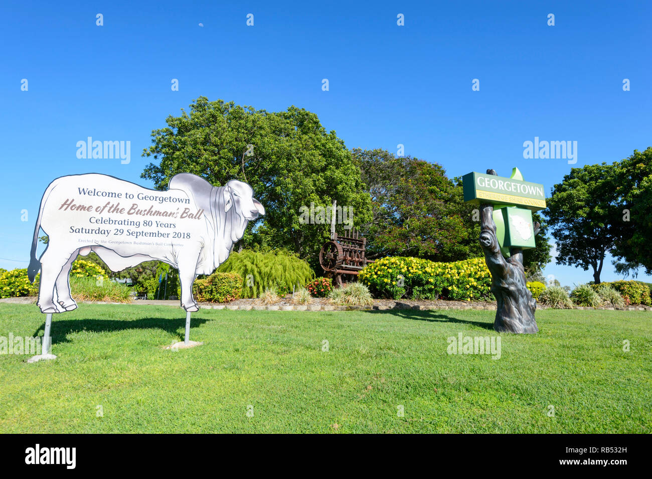 Welcome to Georgetown sign, a small rural town along the Savannah Way, Queensland, QLD, Australia Stock Photo
