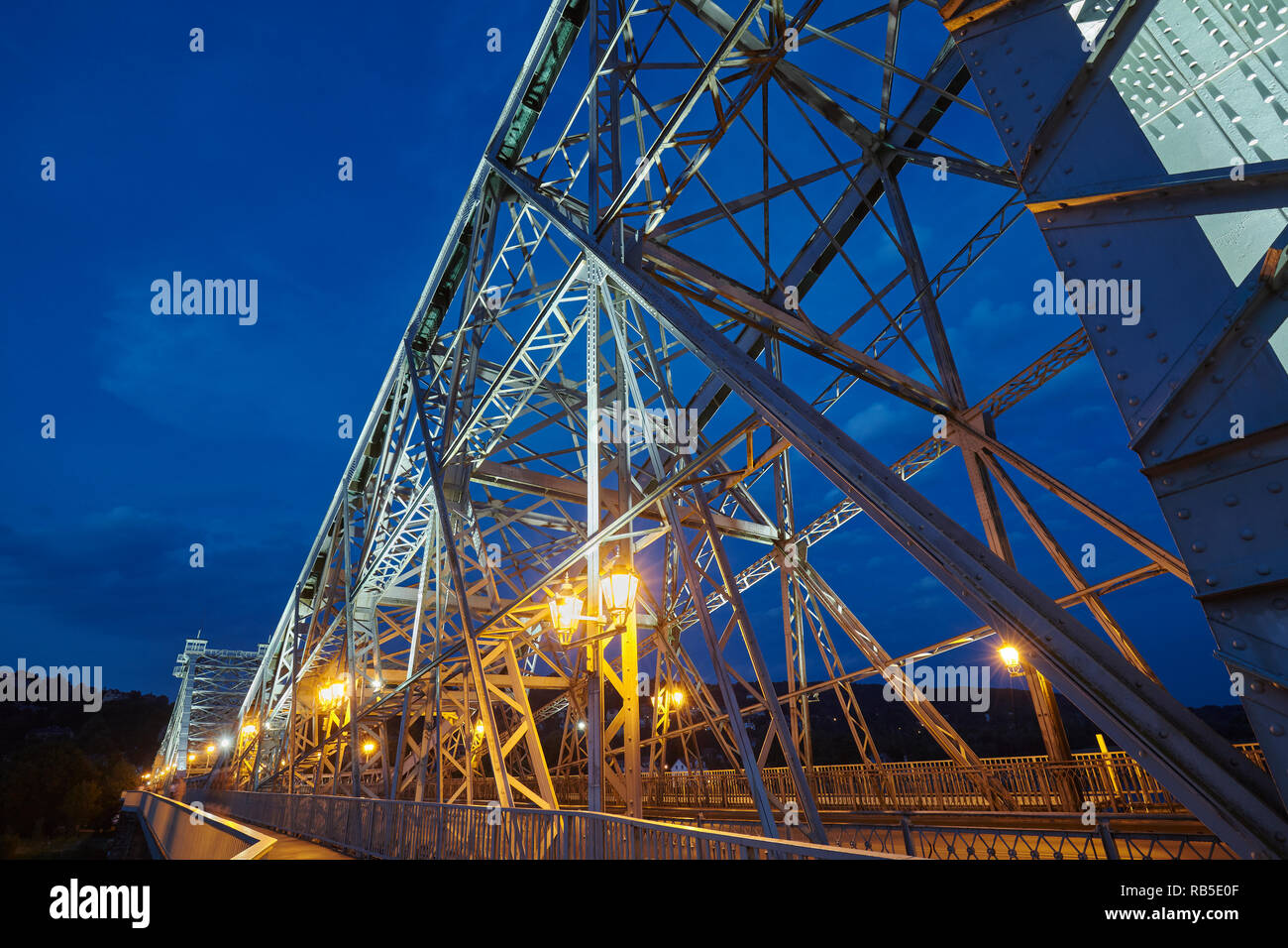 Loschwitz Bridge (Loschwitzer Brucke) over the river Elbe in Dresden at night, Germany. Stock Photo