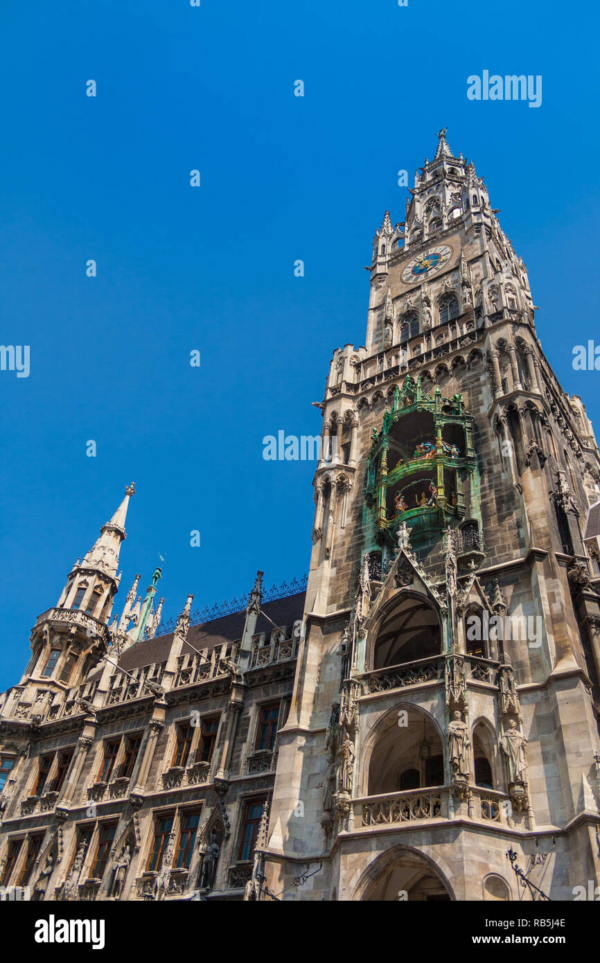 Bell hall hi-res stock photography and images - Alamy