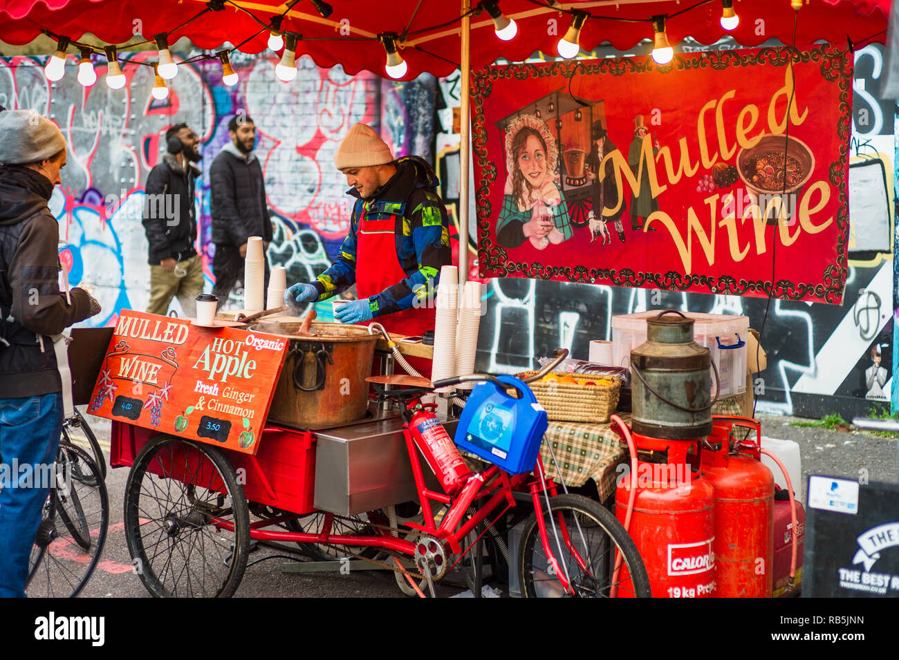 Mulled Wine stall in Brick Lane Market Shoreditch East London Stock Photo