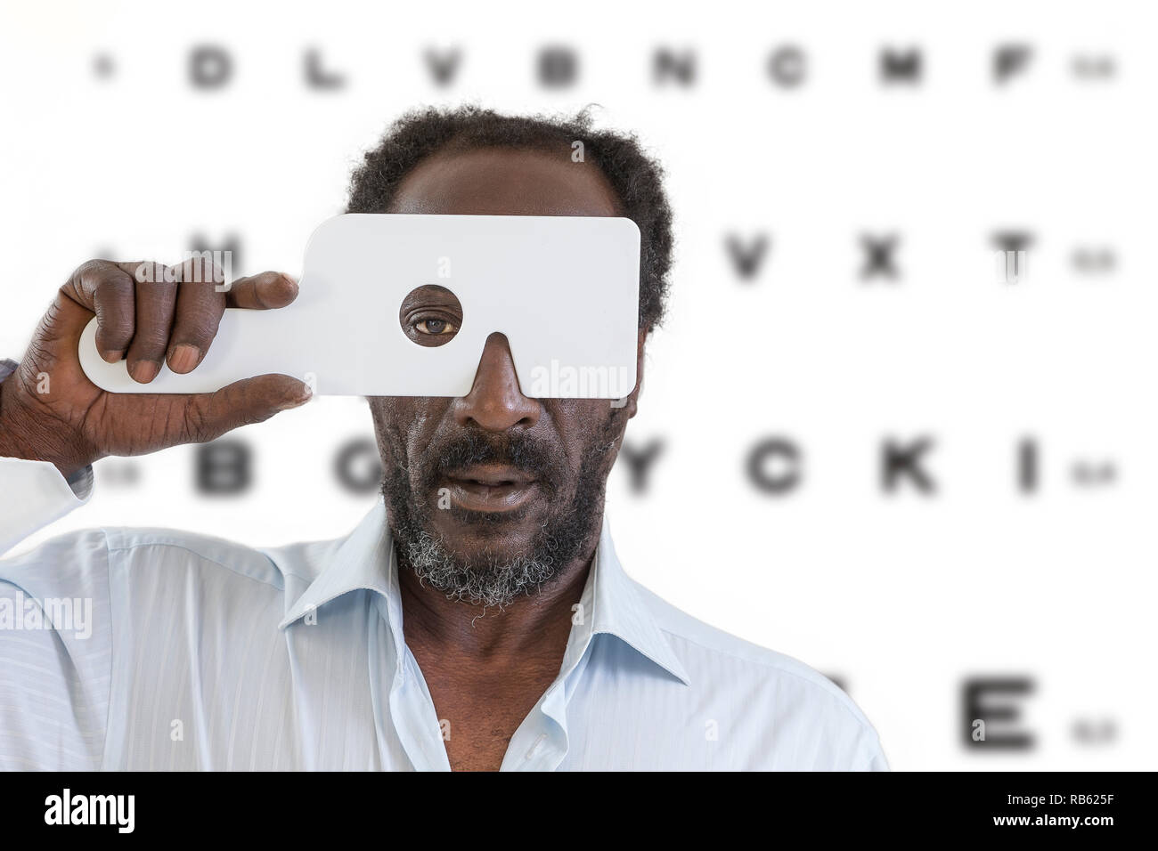Sight test hi-res stock photography and images - Alamy
