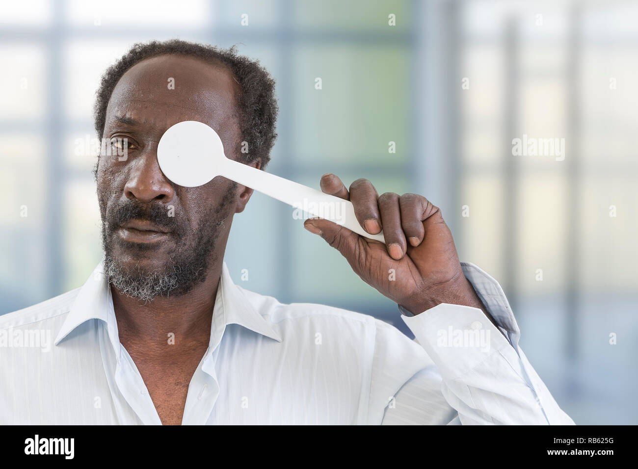 Visual acuity test hi-res stock photography and images - Alamy