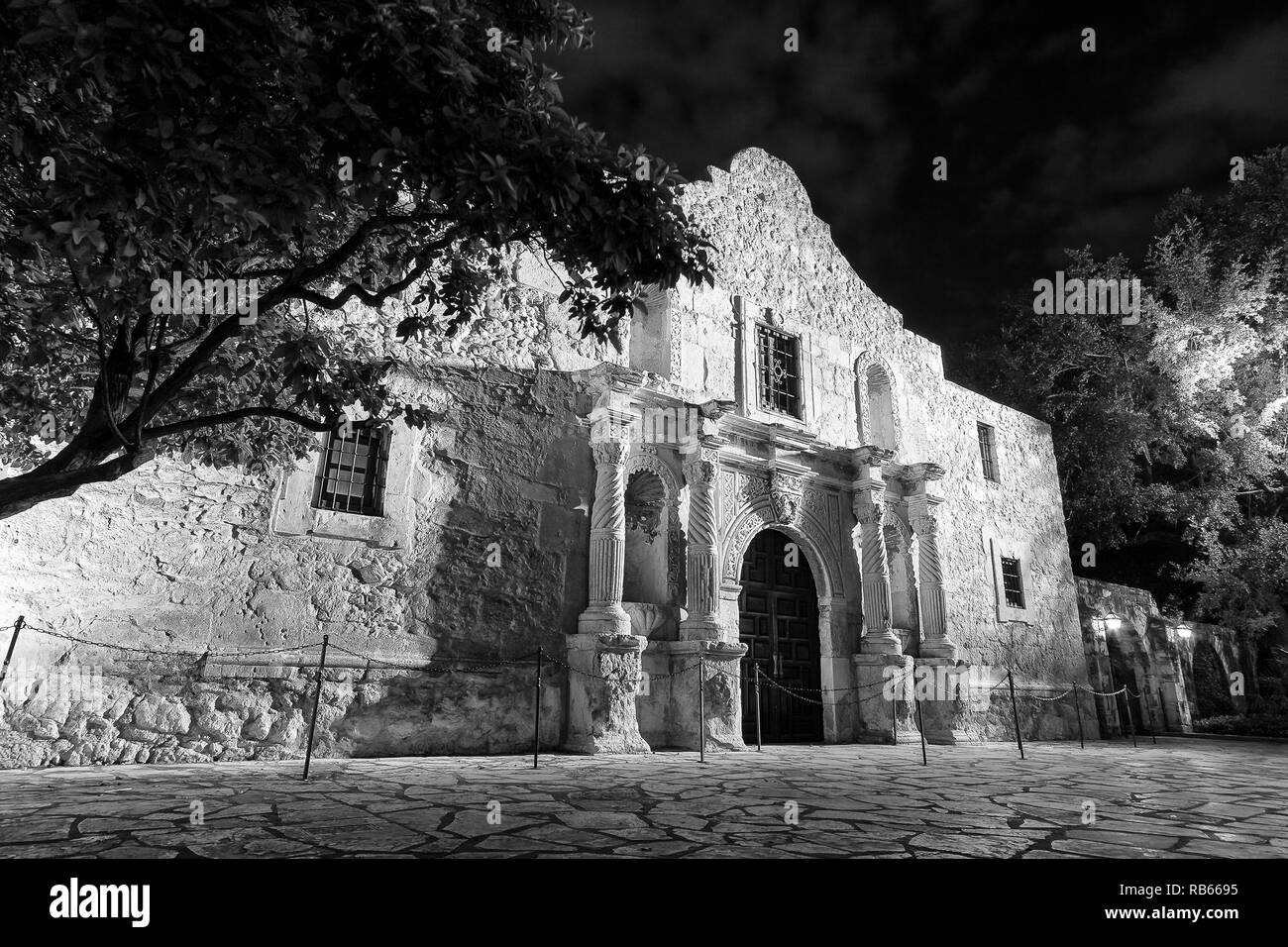 The Alamo - site of an heroic battle for Texas' independence from Mexico in 1835, San Antonio, Texas, USA Stock Photo